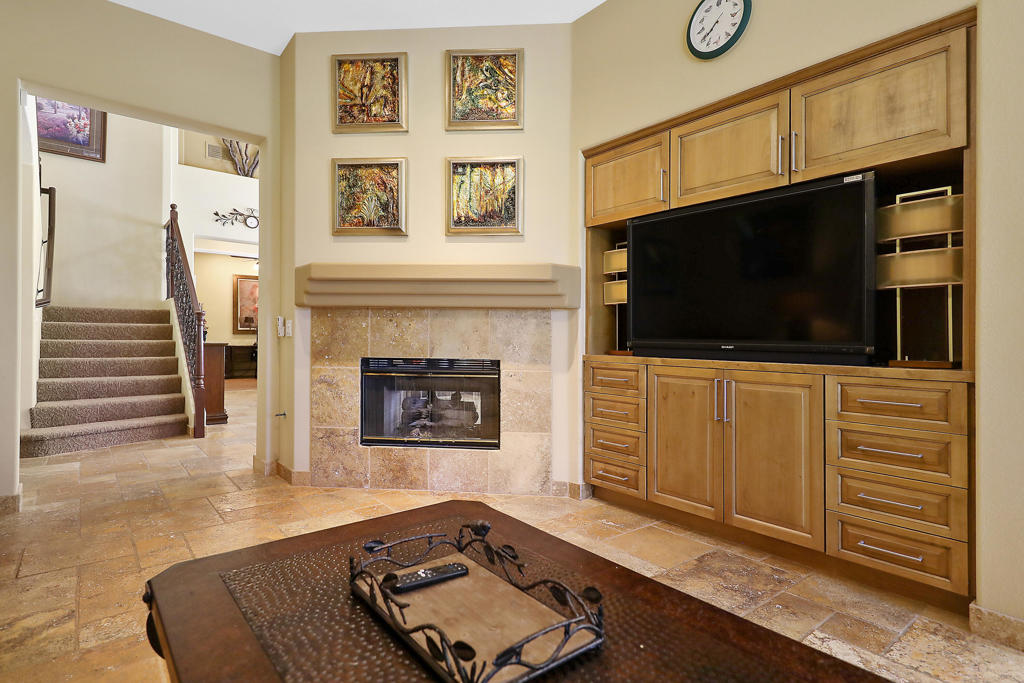 Rancho Mirage C.C. - Residential Lease