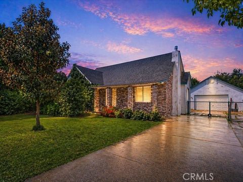 Photo of 1129 Dewsnup Avenue, Gridley, CA 95948 (MLS # SN26088998)