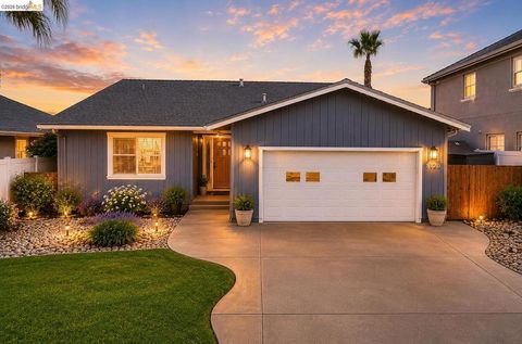 Photo of 5120 Discovery Pt, Discovery Bay, CA 94505 (MLS # 41135068)