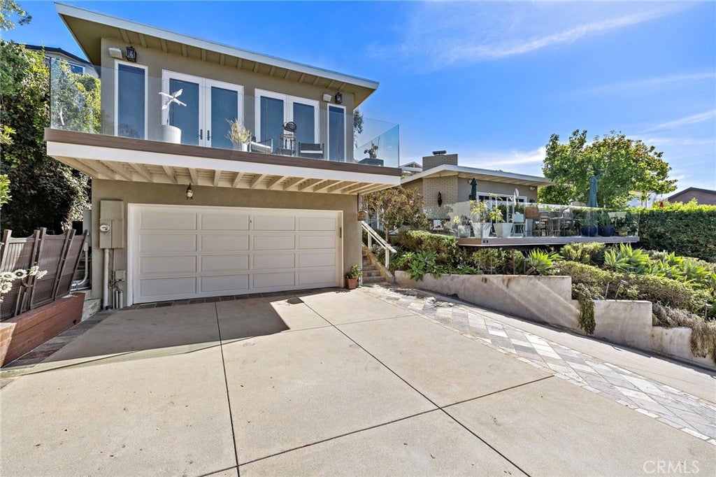930 Canyon View Drive