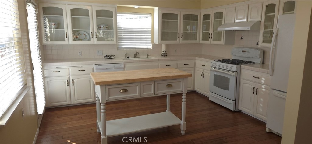 West of 101(1000) - Residential