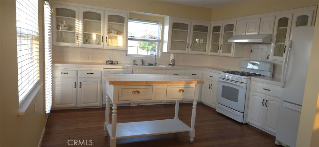 West of 101(1000) - Residential