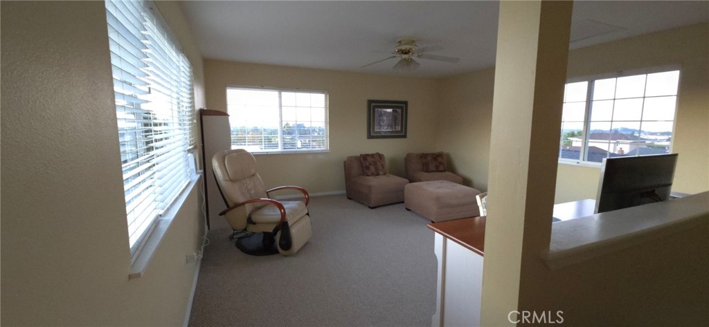 West of 101(1000) - Residential