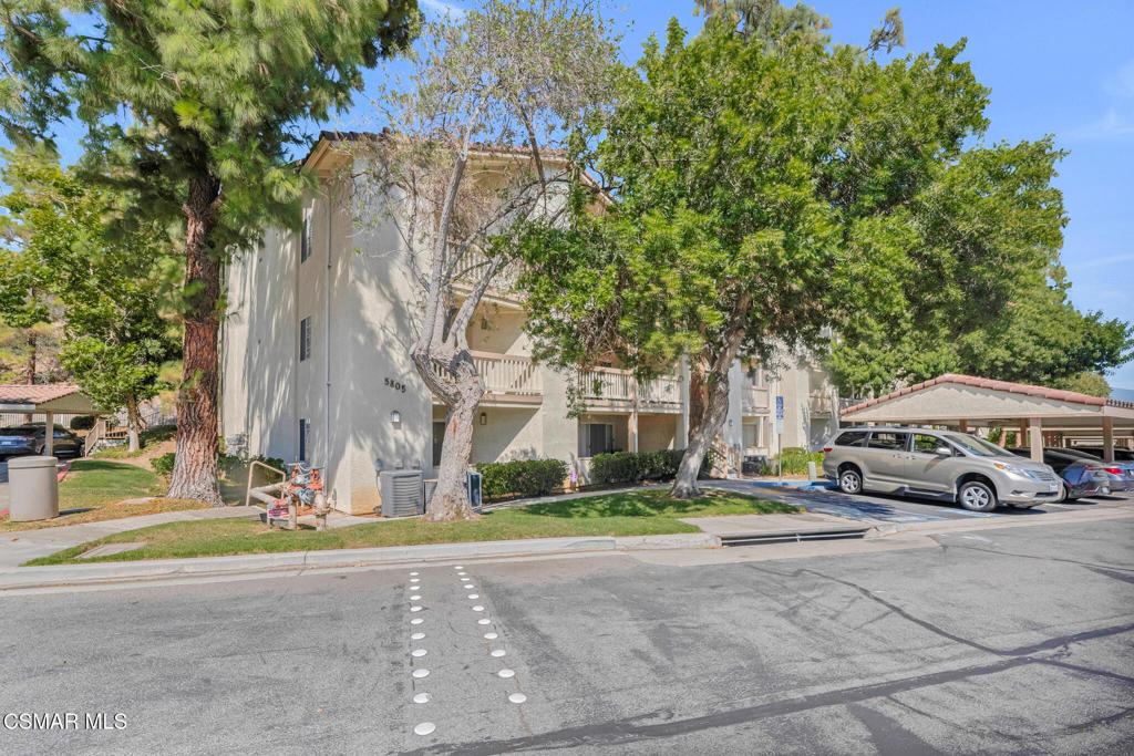 Shadow Ridge-833 - 833 - Residential