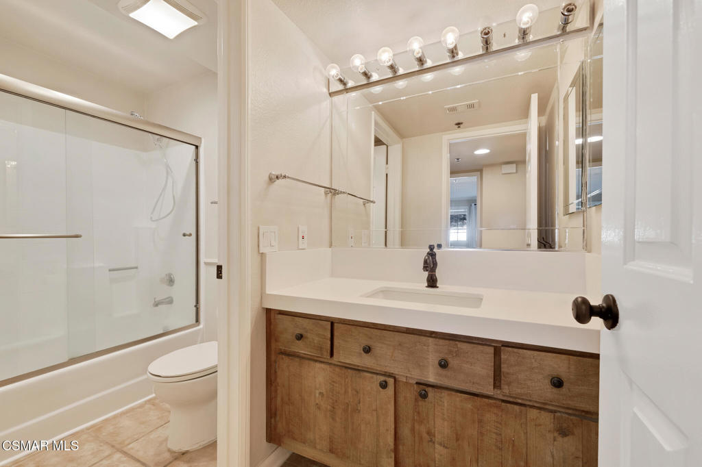 Shadow Ridge-833 - 833 - Residential
