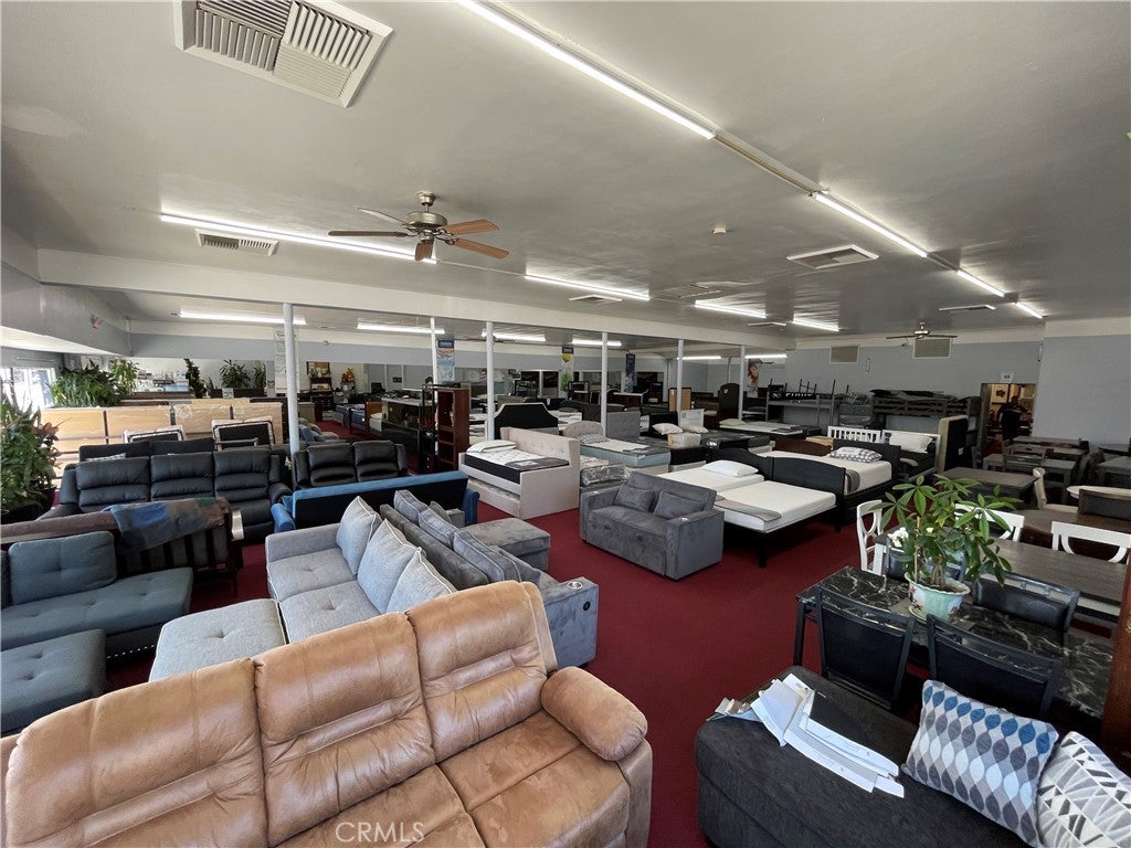 21401 Norwalk