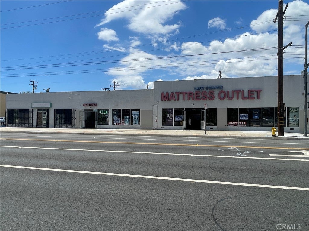 21401 Norwalk