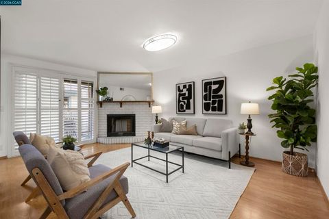Photo of 2549 San Leandro Blvd, San Leandro, CA 94578 (MLS # 41135186)