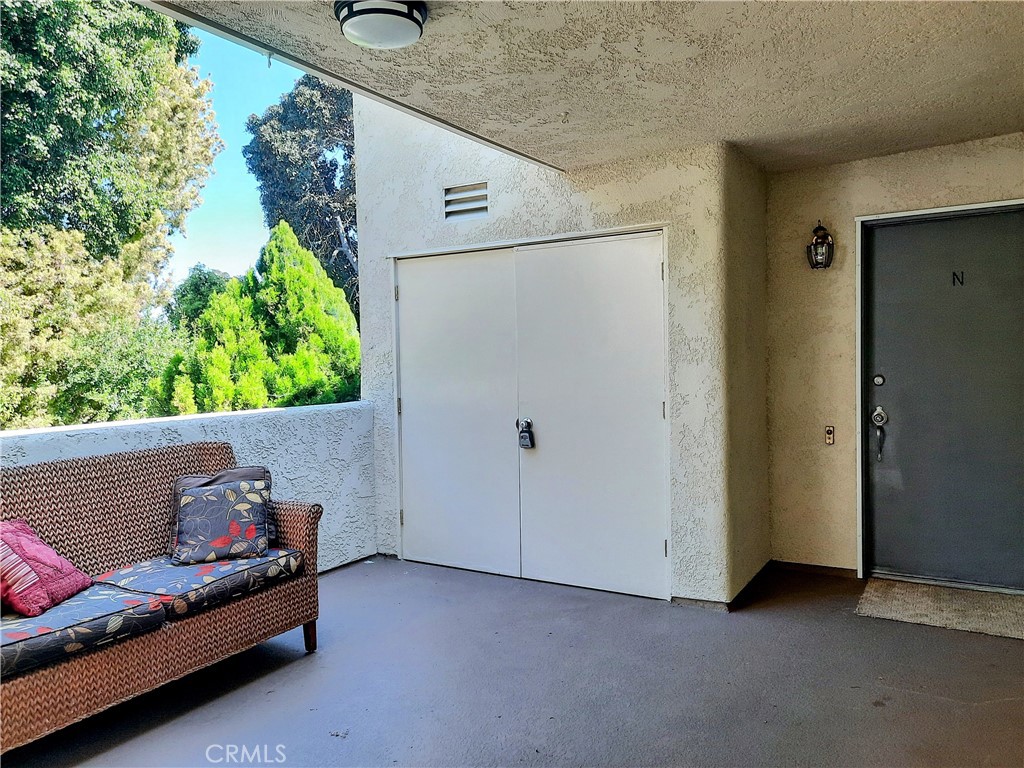 2233 Via Puerta N