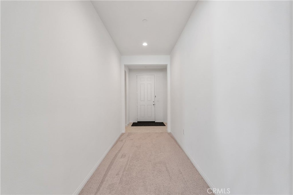 4061 Hudson