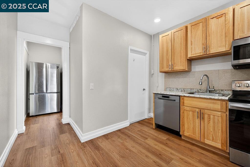 PILL HILL - Residential Lease