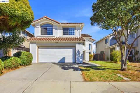Photo of 32409 Seaside Dr DR, Union City, CA 94587 (MLS # 41151470)
