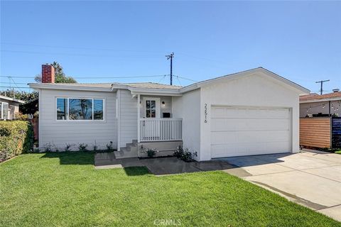 Photo of 22516 Marjorie Ave, Torrance, CA 90505 (MLS # SB25240769)