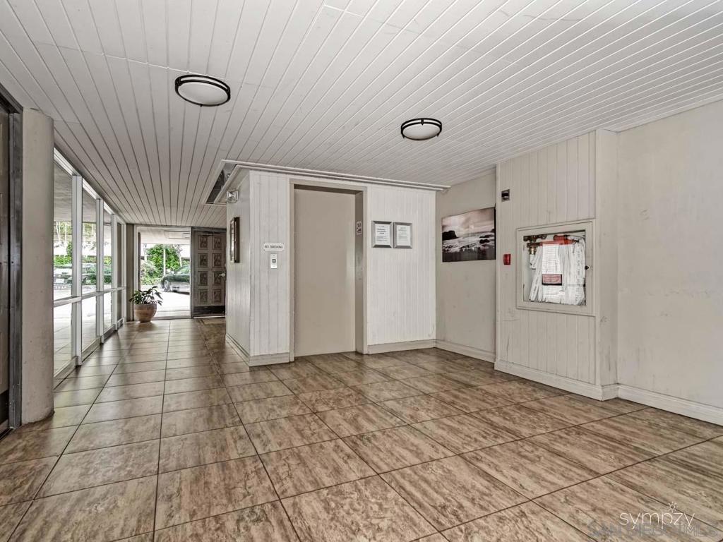 La Jolla - Residential Lease