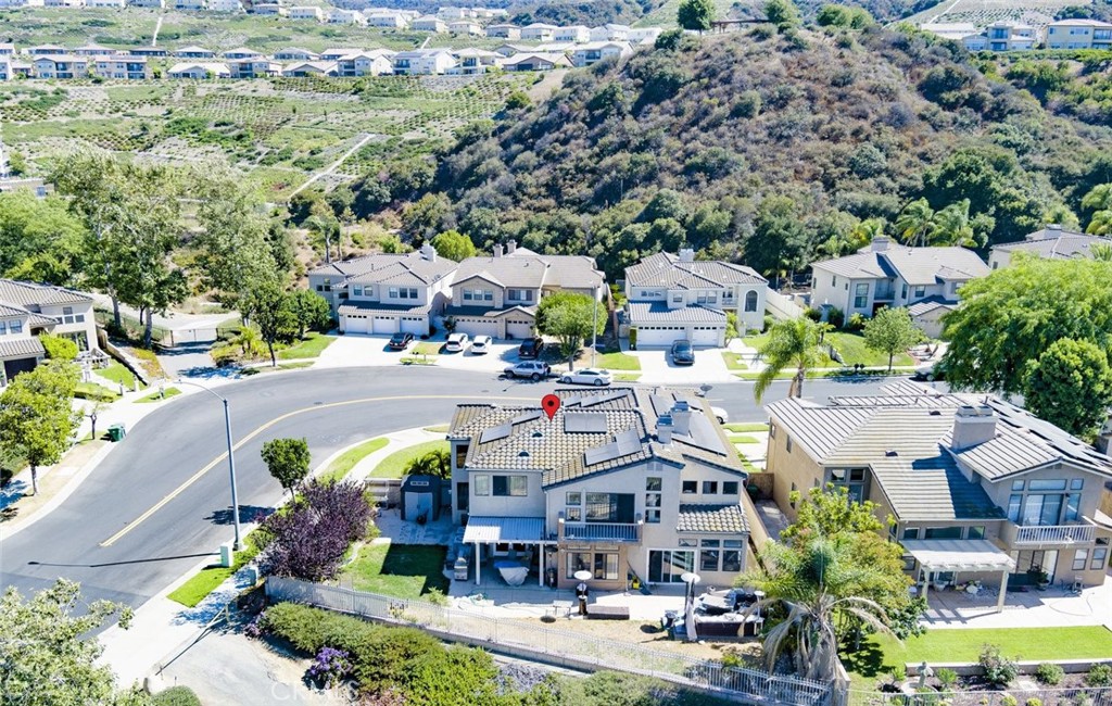 2715 Hidden Hills Way