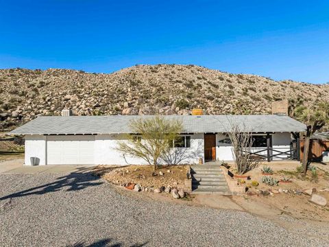 Photo of 56608 Sunnyslope dr Dr, Yucca Valley, CA 92284 (MLS # PTP2600087)