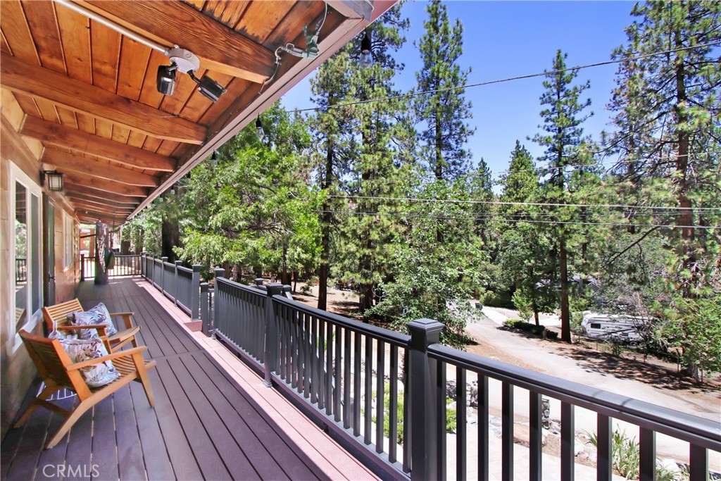 901 Mocking Bird Road