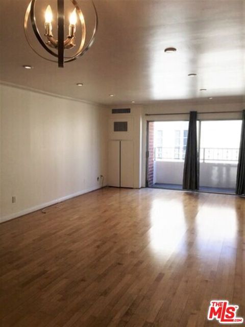 Photo of 11750 W Sunset Boulevard #411, Los Angeles, CA 90049 (MLS # 26664567)