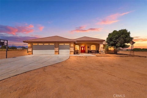 Photo of 8188 Turko Avenue, Hesperia, CA 92344 (MLS # HD26164072)