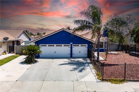 Photo of 14845 Hibiscus AVE, Fontana, CA 92335 (MLS # OC26138514)