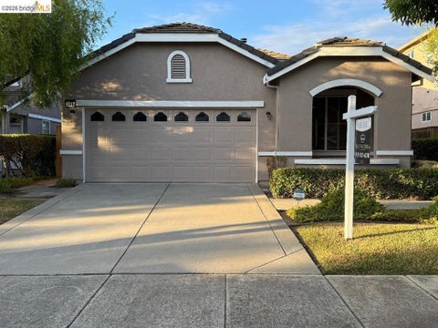 Photo of 168 Remington St ST, Brentwood, CA 94513 (MLS # 41135168)