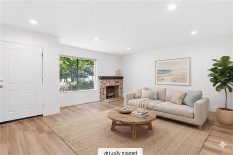 Photo of 27914 Ridgebluff Court, Rancho Palos Verdes, CA 90275 (MLS # PV26116936)