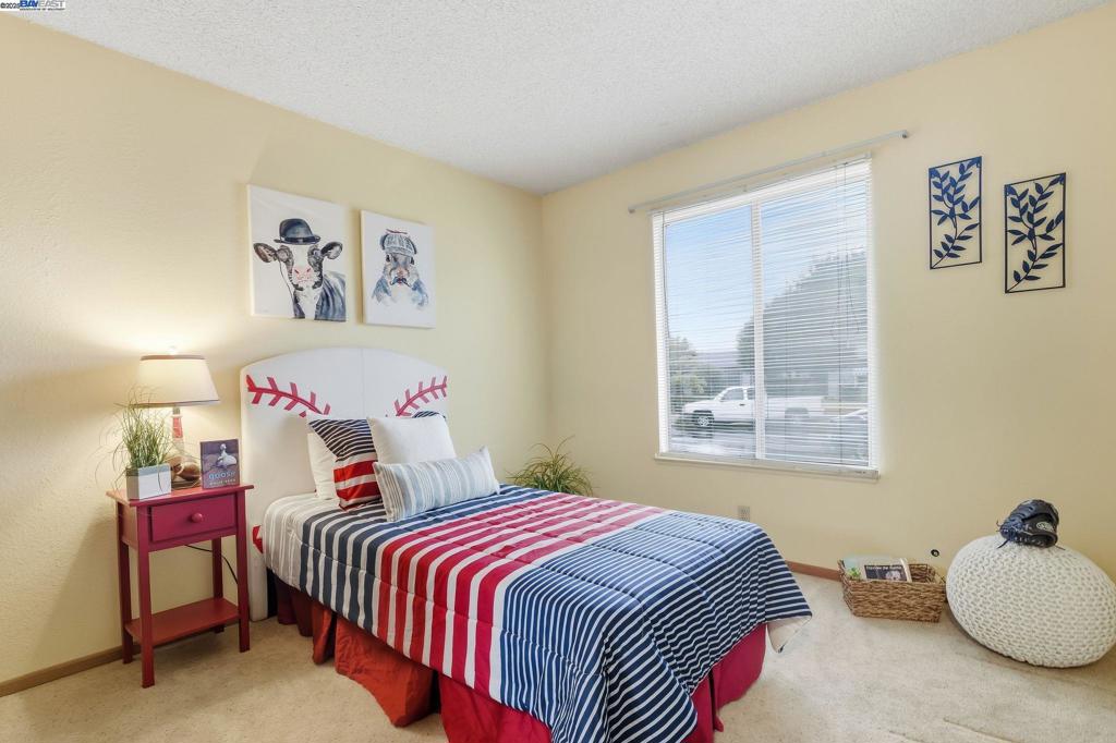 Not Listed - Residential