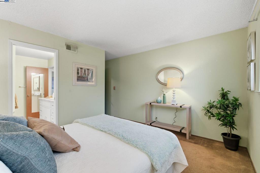 Not Listed - Residential