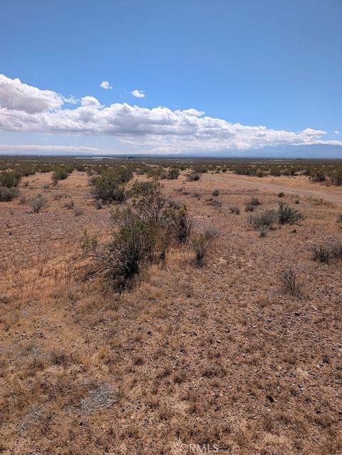 Photo of 0 Vinton, El Mirage, CA 92301 (MLS # CV26086052)