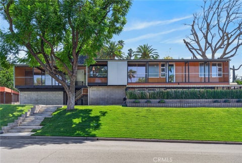 Photo of 6770 Hawarden DR, Riverside, CA 92506 (MLS # IV26206645)