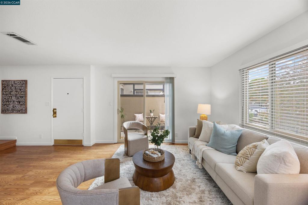 2037 Sierra Rd 2