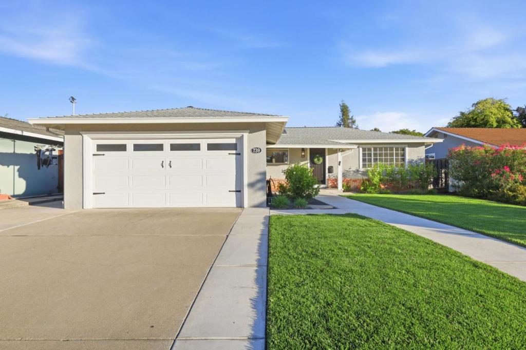 739 Del Mar Avenue