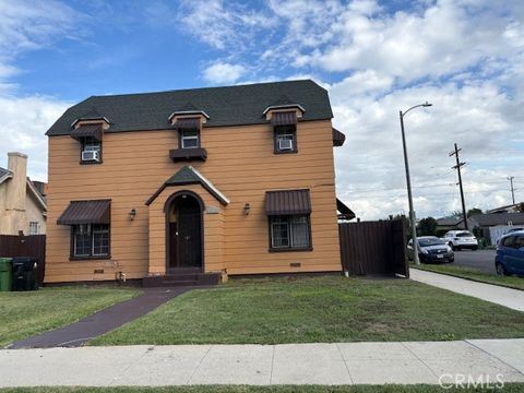 Photo of 4238 La Salle, Los Angeles, CA 90062 (MLS # SR25271881)