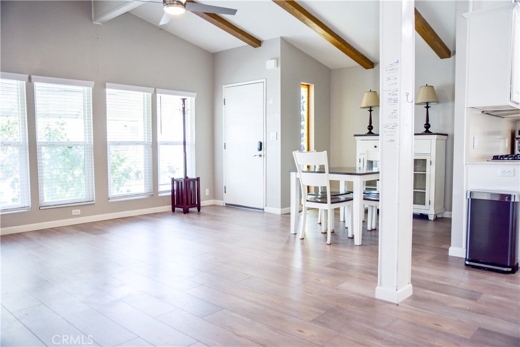 10681 Oak 64