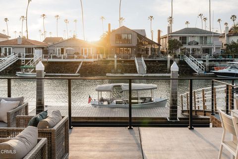 Ventura, California 35 2851 SEAHORSE Avenue Ventura CA 93001