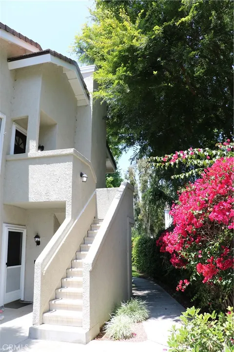 80 Greenmoor Unit 40, Irvine, CA 92614 - MLS#: AR25135658