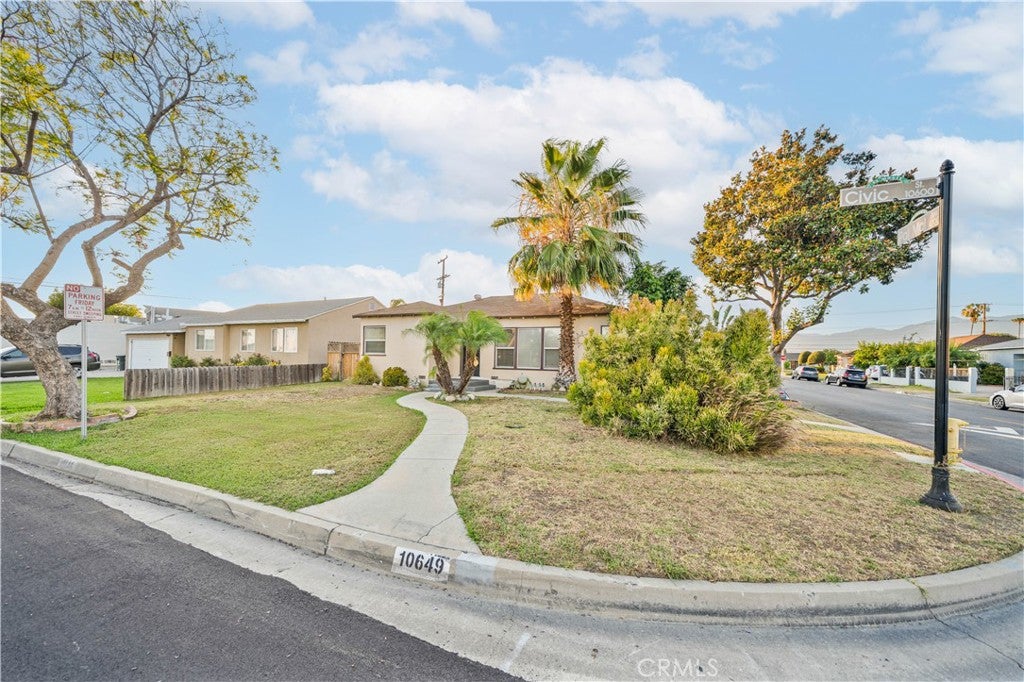 10649 Civic ST, El Monte CA 91731
