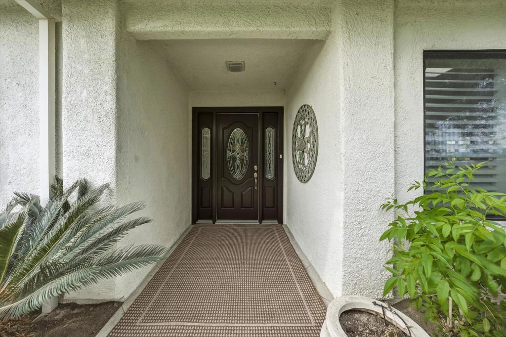 24 El Toro Drive