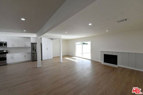 Photo of 3125 Jacinto Avenue, Simi Valley, CA 93063 (MLS # 26867153)