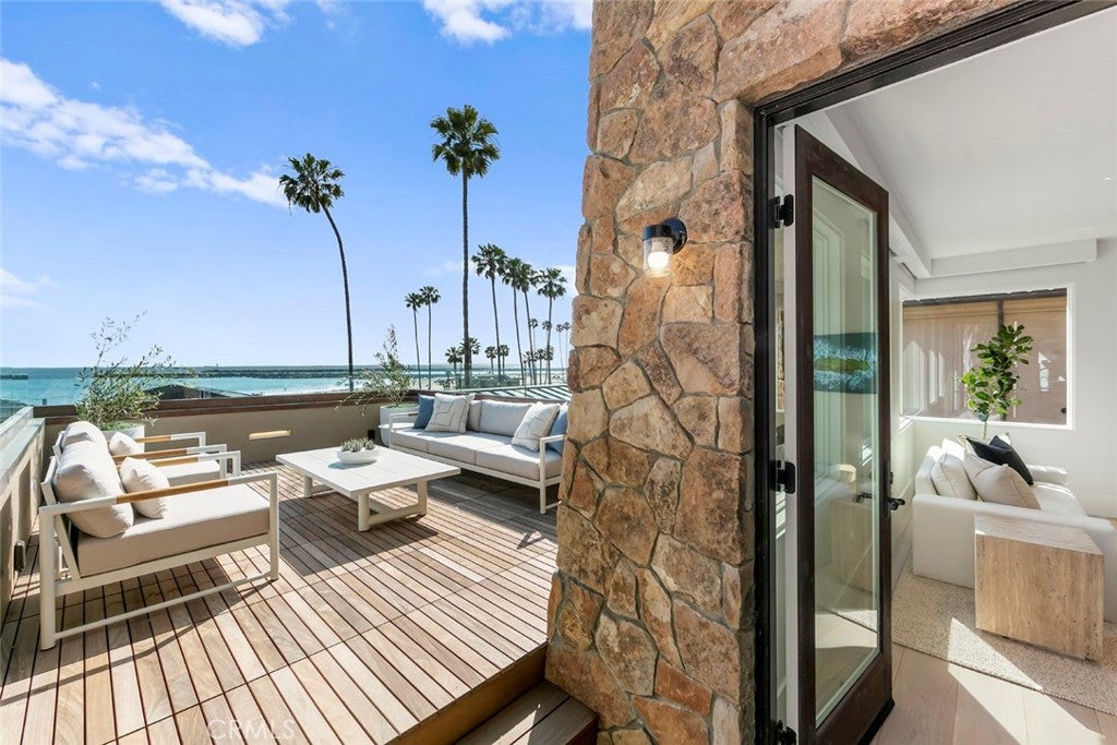 3130 Breakers, Corona Del Mar CA 92625 - Photo 10