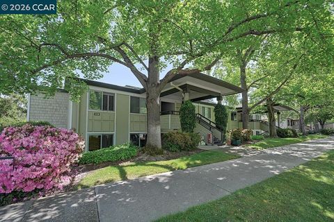 Photo of 2128 Tice Creek Dr Dr #2, Walnut Creek, CA 94595 (MLS # 41129136)