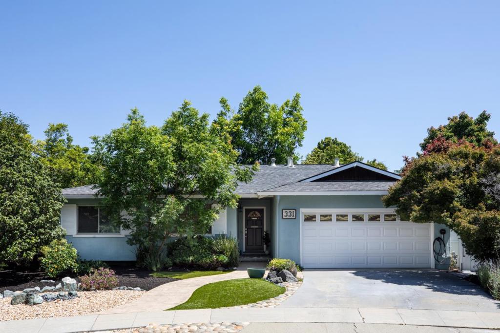 331 Jarvis Court
