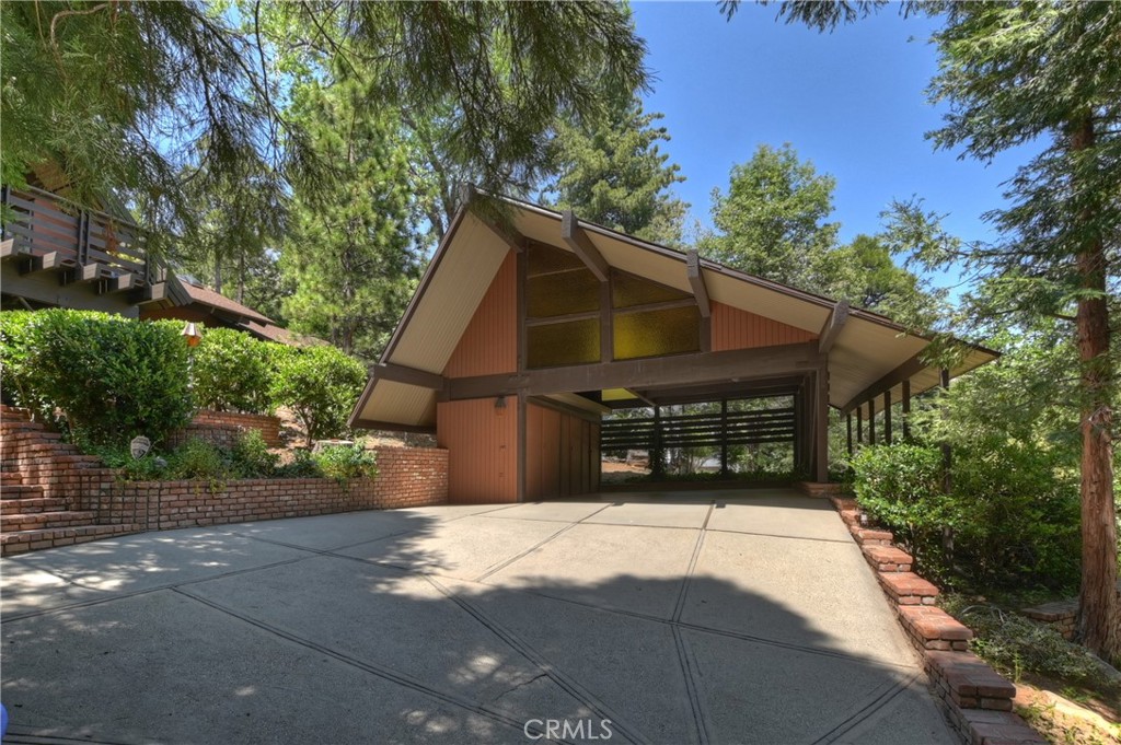 Arrowhead Woods (AWHW) - Residential