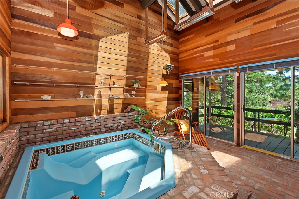 Arrowhead Woods (AWHW) - Residential