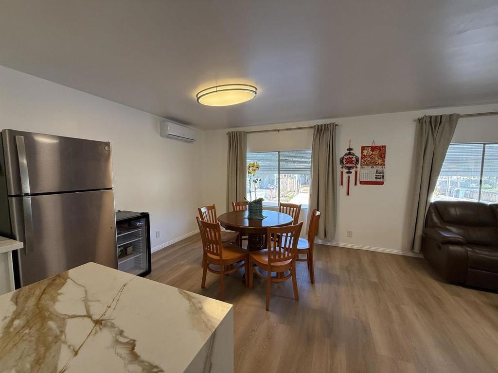 2151 Old Oakland Road 324