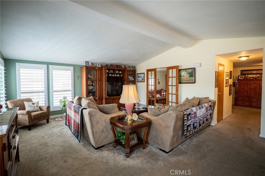 3945 Bradford Street 18