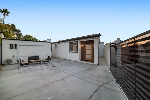 Photo of 767 Fairmont Ave #A, Glendale, CA 91203 (MLS # GD25268094)