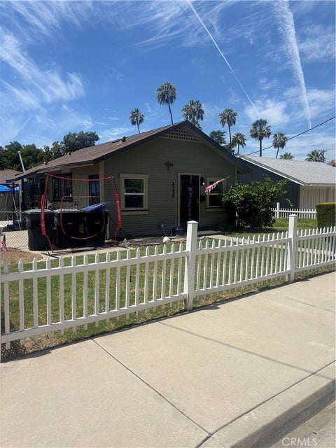 Photo of 4230 13th St, Riverside, CA 92501 (MLS # IV26146715)