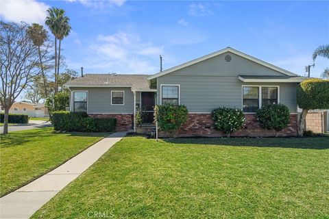 Photo of 15246 Lashburn Street, Whittier, CA 90604 (MLS # WS26038908)