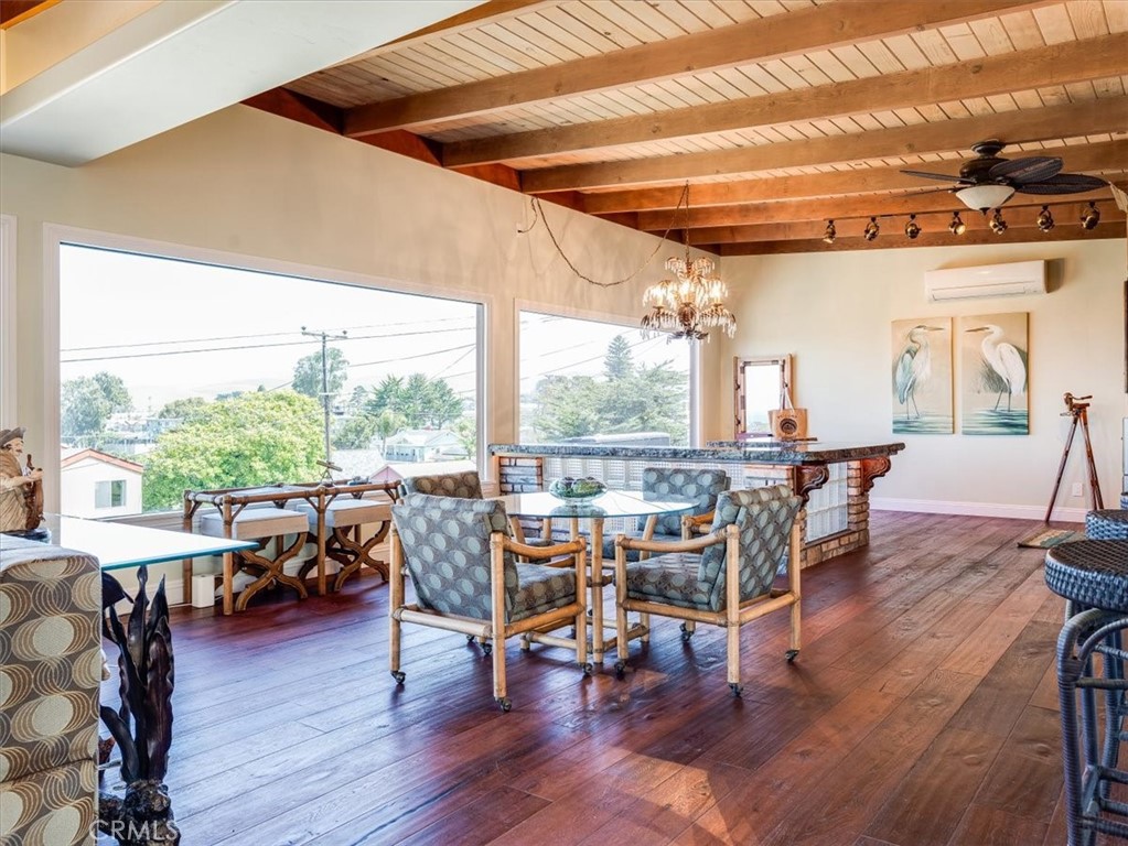 Morro Heights (810) - Residential